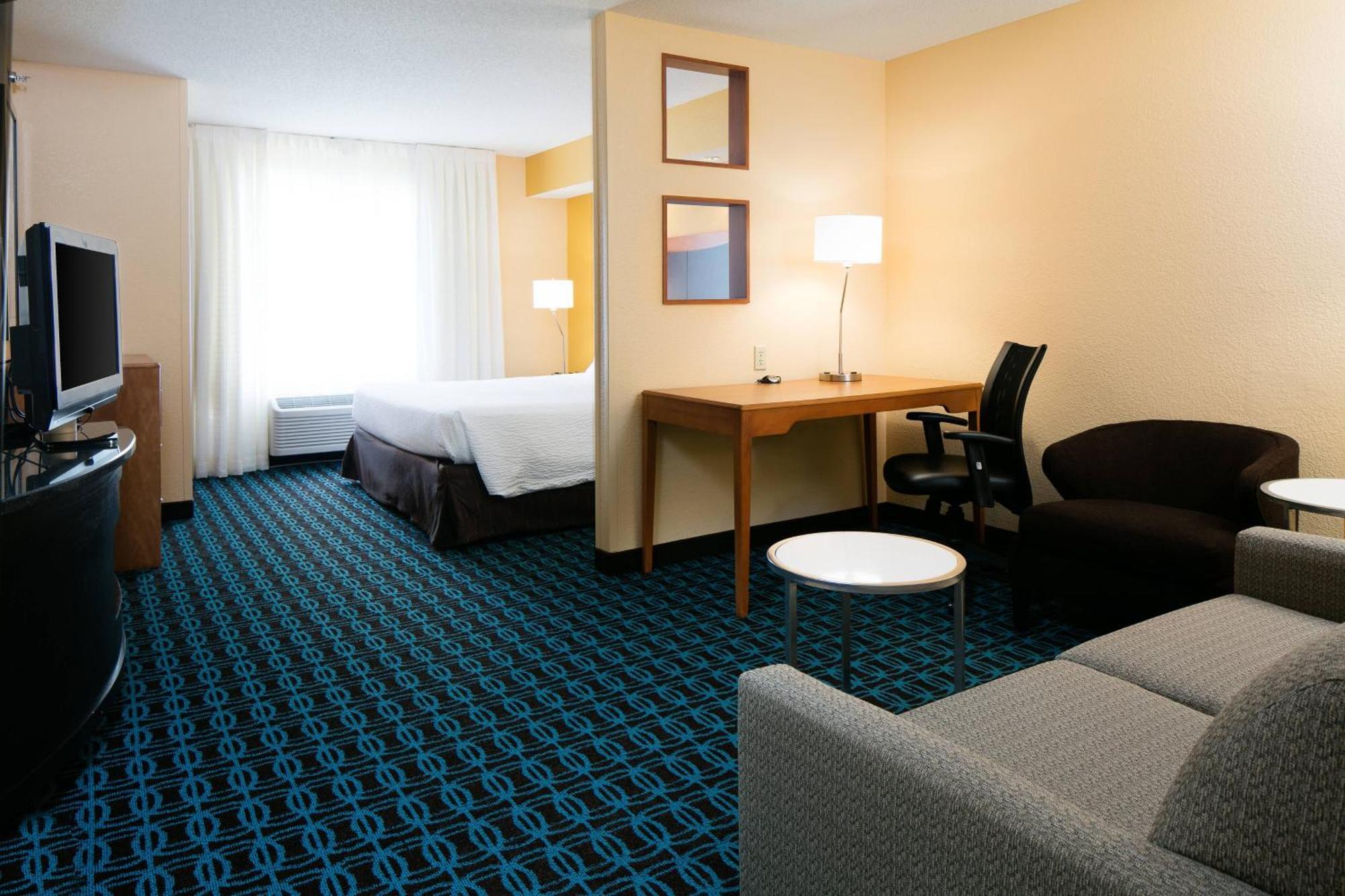 Fairfield Inn & Suites Kansas City Airport Εξωτερικό φωτογραφία