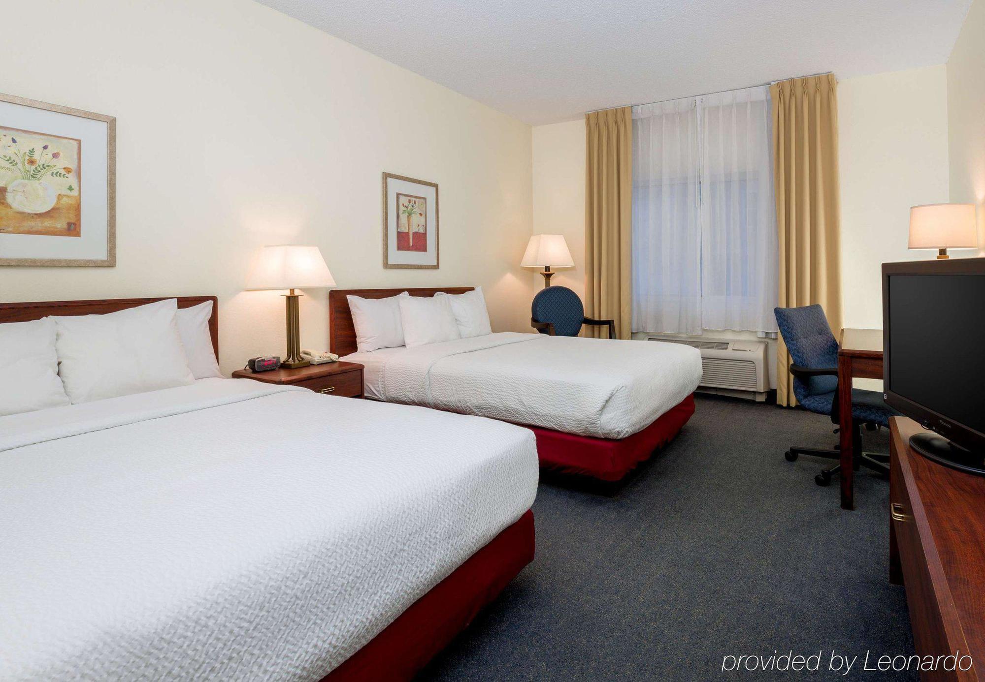 Fairfield Inn & Suites Kansas City Airport Εξωτερικό φωτογραφία