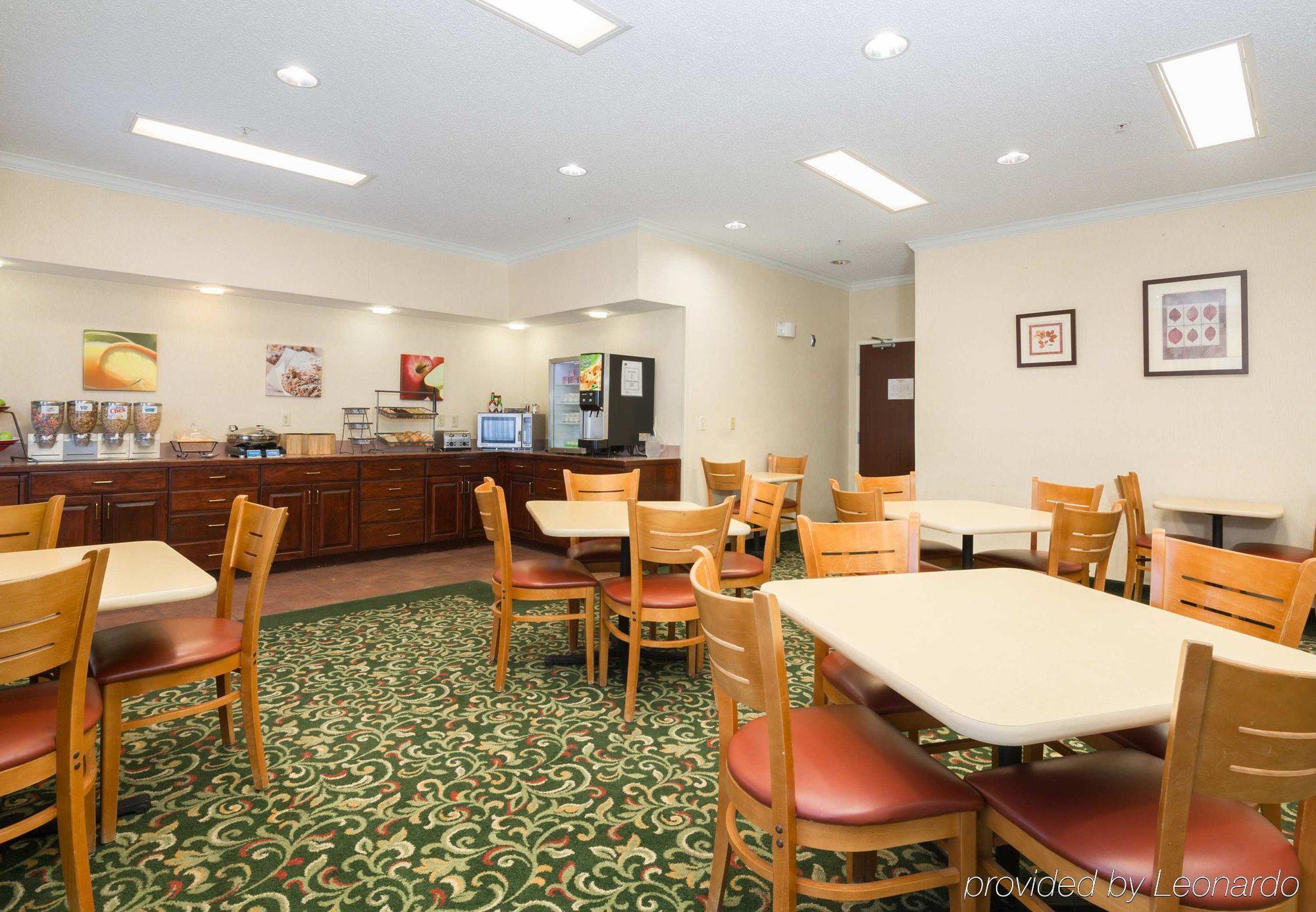 Fairfield Inn & Suites Kansas City Airport Εξωτερικό φωτογραφία